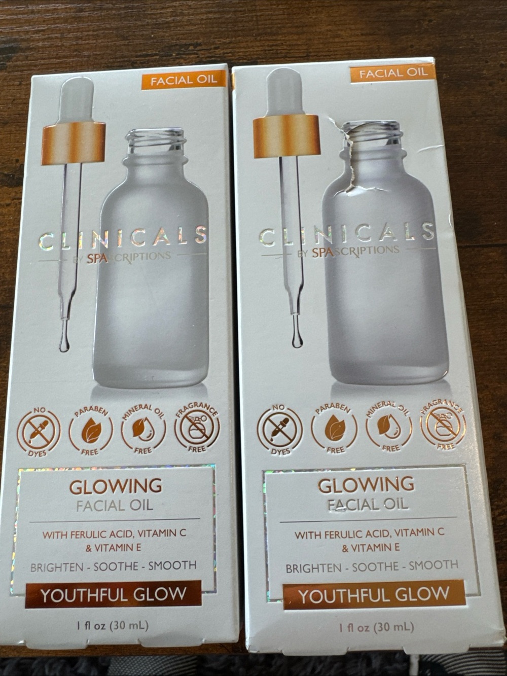 Two Glowing Facial Oil - Youthful Glow smoothing ferulic acid vitamin c and e
